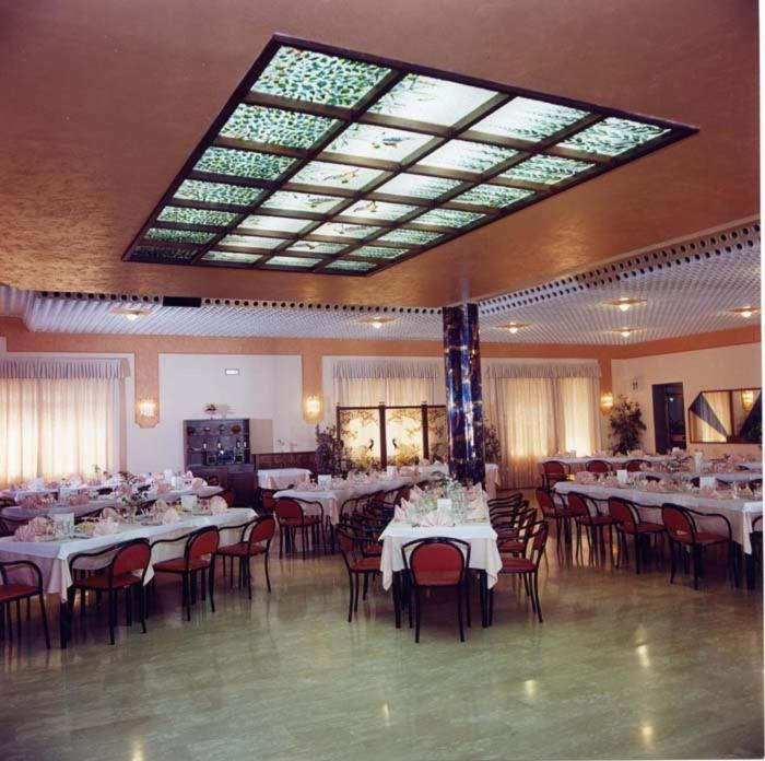 Motel Forum Polla Exterior foto